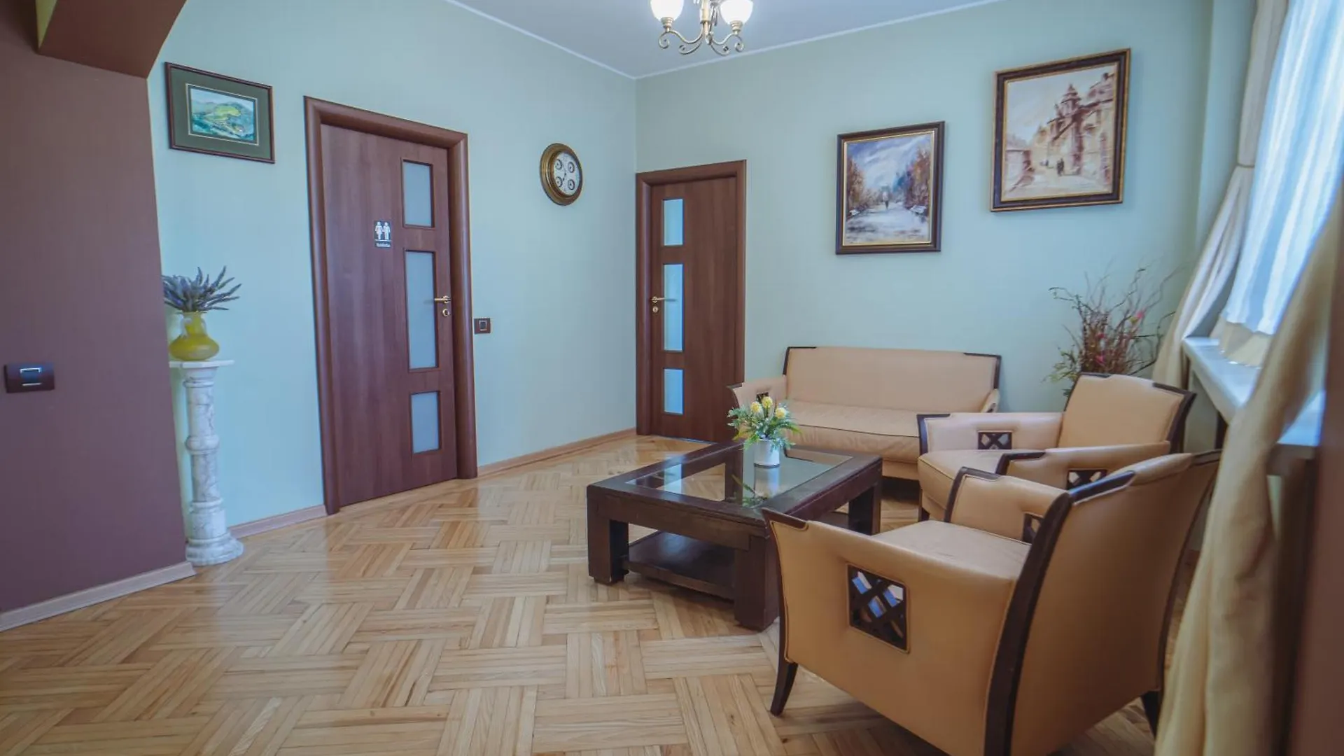 Aparthotel Luxuria Central Villa Bucharest