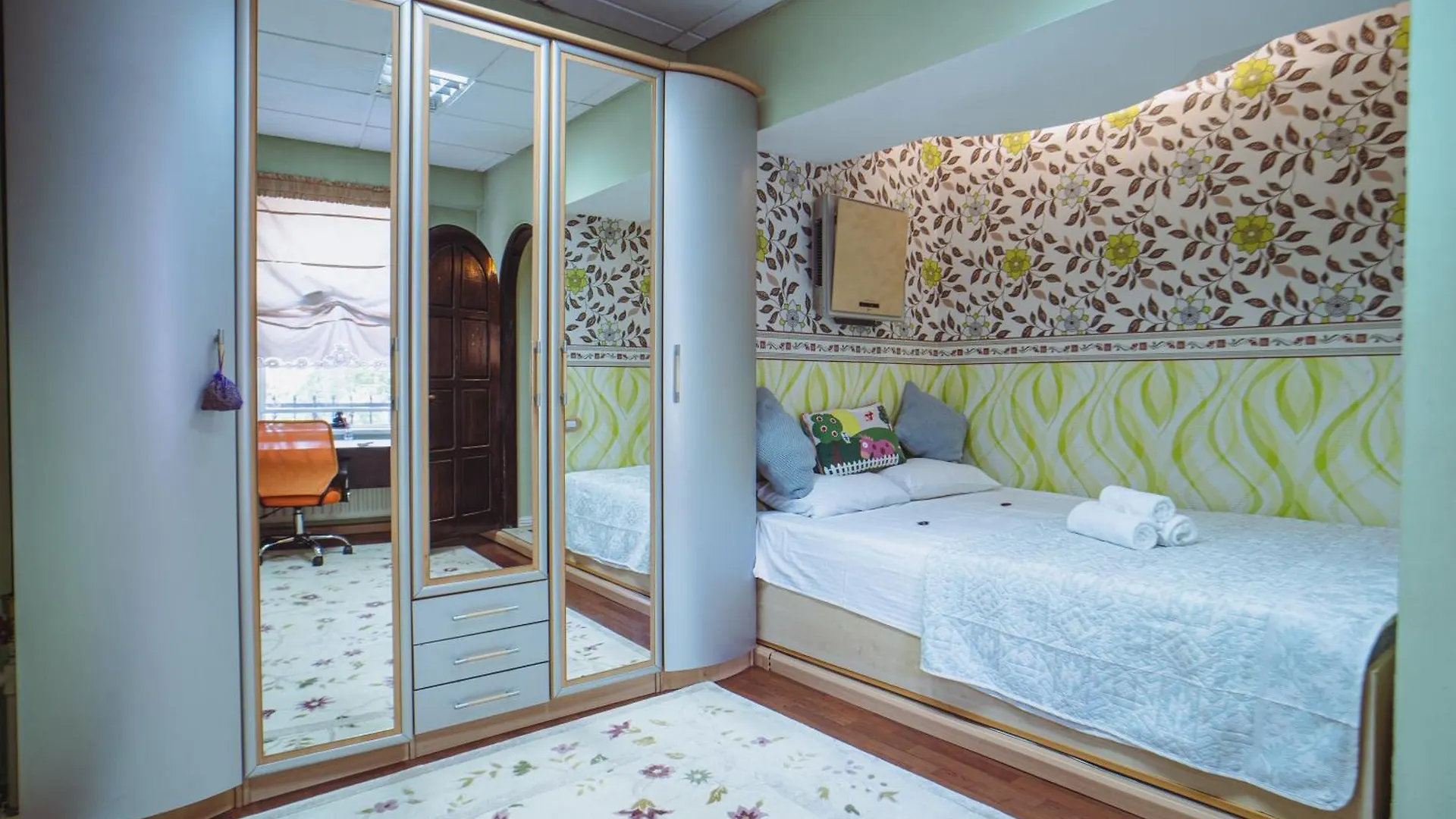 Lägenhetshotell Luxuria Central Villa Bukarest Rumänien